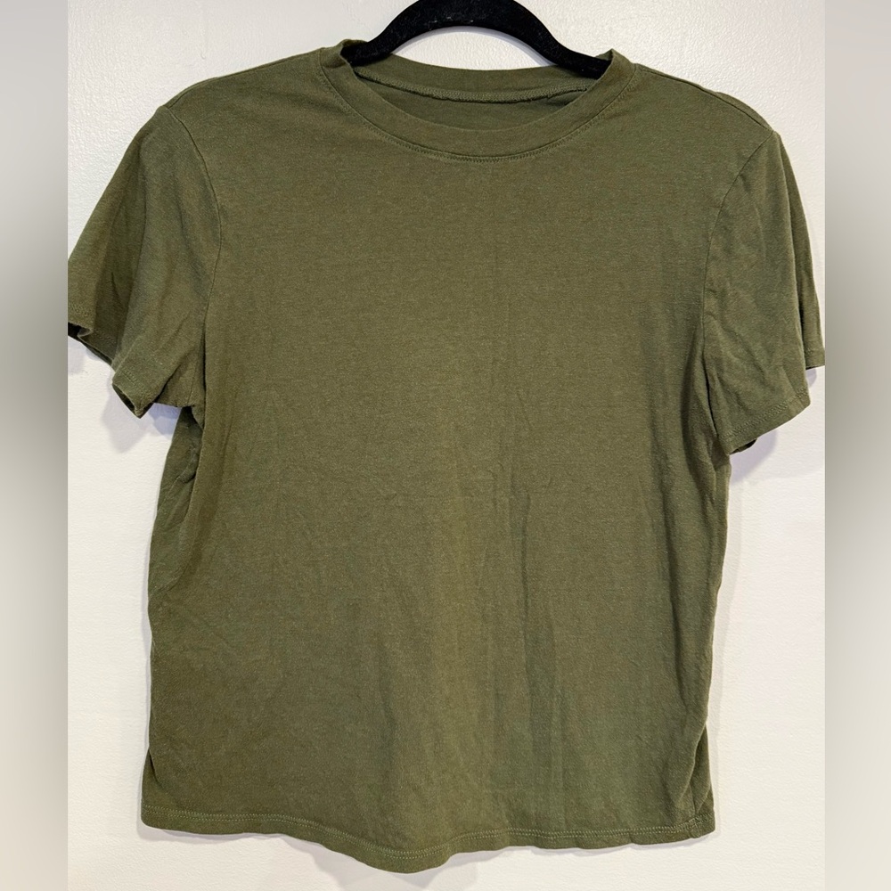 A New Day Olive Green Short Sleeve Tee Size Small